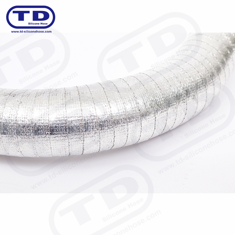 Wąż silikonowy owinięty aluminium